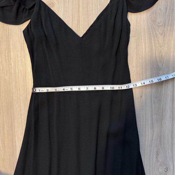 Reformation Baxley Dress - Picture 12 of 12